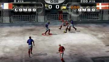 FIFA Street 2 (EU) screen shot game playing